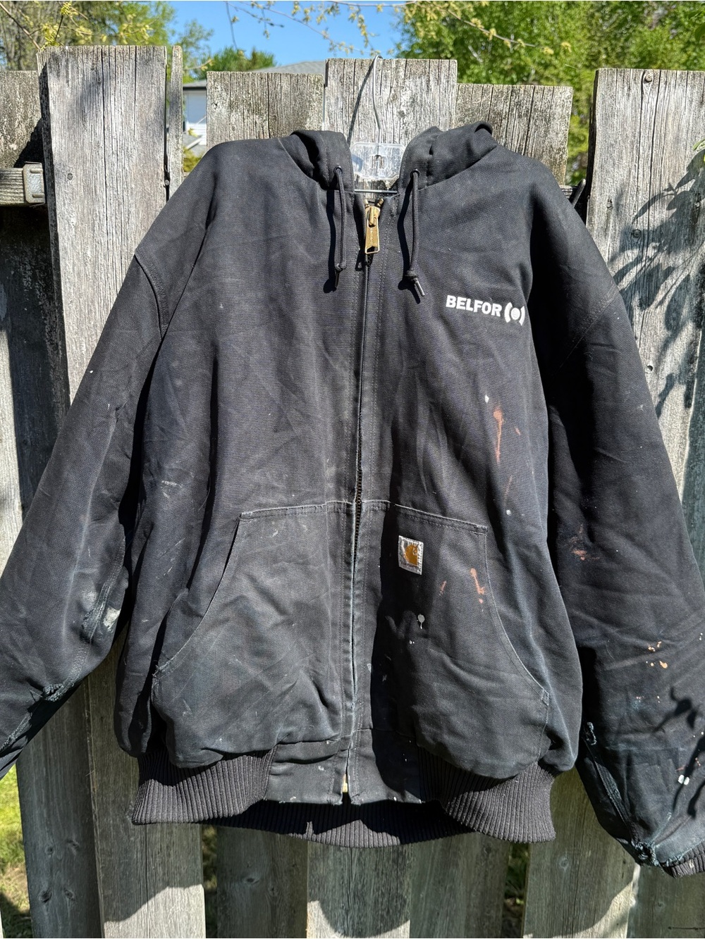 Carhartt J140 Insulated Active Splattered And Distressed Jacket Mens Size XL